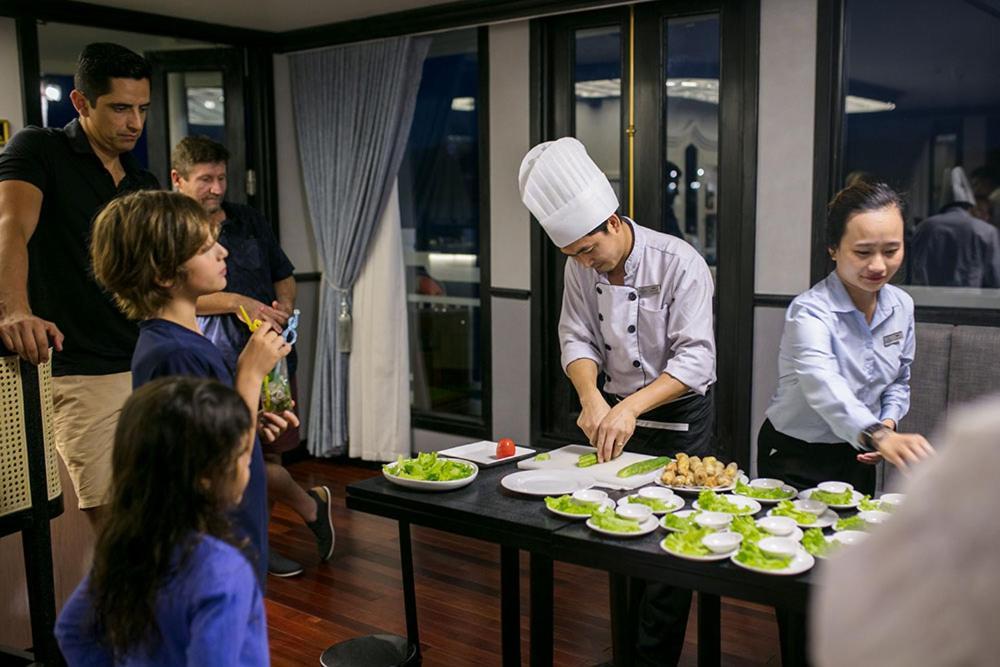Madeline Cruises Hotel Hạ Long-öböl Kültér fotó